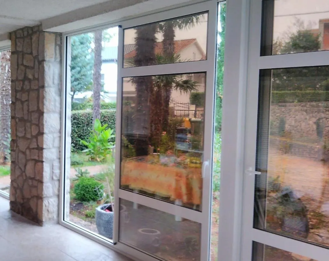 Apartment Sun Garden Malinska Κροατία